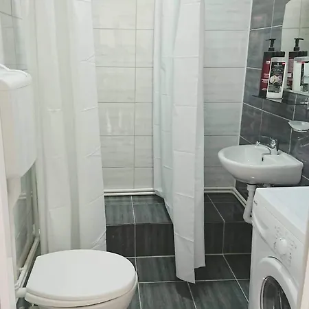 Mile Apartment *